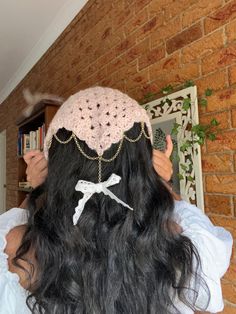 Cutest little handmade crochet bandana with hanging chain and lace bow -100% cotton yarn, medium fine thickness -hand wash only in lukewarm water -one of a kind! Coquette Crochet, Bandana Crochet, Crochet Bandana, Crochet Chain, Autumn Fits, Lace Bows, Knitting Techniques, Bandanas, Beaded Chain