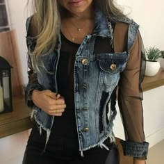 Denim Combination, Diy Denim Jacket, Painted Denim, Outfit Jeans, Jeans Diy, Upcycled Fashion, Denim And Lace