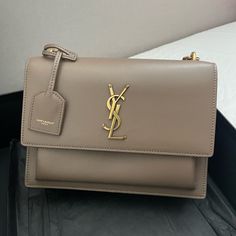 Like New - No Defects! No Scratches Or Damage Comes With Purse, Original Box, Authentication Card, Receipt, And Dust Bag Sells Originally For $2700 + Tax Ysl Bags Handbags, Bags Ysl, Ysl Bags, Saint Laurent Bags, Medium Bag, Yves Saint Laurent Bags, Front End, Medium Bags, Bags And Accessories