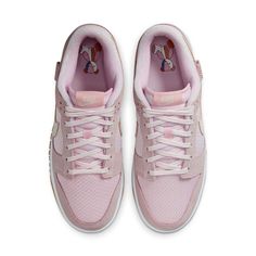 DZ5318-640 Dunk Low Teddy Bear, Pink Teddy Bear, Nike Models, Pink Teddy, Nike Sb Dunks Low, Pink Nikes, Nike Sb Dunks, Sb Dunk, Clean Shoes