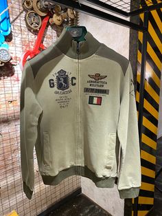 Aeronautica Militare: 3 300 грн. - Інший чоловічий одяг Харків на Olx Puma Jacket, Athletic Jacket