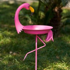 PRICES MAY VARY. 🦜Material: The bird bath is made of high-quality metal material, and the surface is coated with multi-layer powder coating treatment, which is more rust-proof and durable, and the sturdy metal stake is not easy to bend and can be moved anywhere. 🦜Size: The bird bath for outdoors measures 12.6" W X 39.4" H. Can hold plenty of water and food. 🦜Unique Design: The metal bird bath stakes designed as flamingo shape are enough to entice your feathered friends to feed or shower, brin Metal Bird Bath, Bird Bath Bowl, Bath Pictures, Flamingo Garden, Bird Bath Garden, Flamingo Decor, Bird Baths, Flamingo Bird, Bird Theme