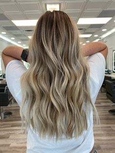 Blonde Highlights On Brown Hair Summer, Mostly Blonde Highlights, Darker Blonde With Highlights, Blonde Highlights Darker Roots, Blonde Highlights With Light Brown Hair, Semi Blonde Hair Highlights, Full Foil Balayage, Blind And Brown Highlights, Brown On Blonde Hair