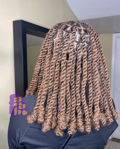 Blonde Invisible Locs, Invisible Locks, Baddie Hairstyles Latina, Hairstyles Latina, Saturn In Aquarius, Vacation Hair, Braids And Locs, 4c Hair Care