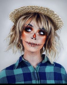 Scarecrow Makeup Ideas, Scarecrow Face Paint, Christmas Present Nail Art, Creepy Scarecrow, Scarecrow Halloween Makeup, Maquillage Halloween Simple, Makeup Ideas For Halloween, Halloween Nail Art Tutorial