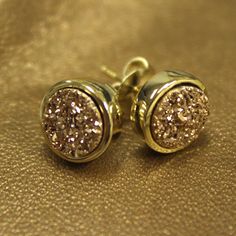 Binoli Round Druzy Studs in Rose Druzy By Marcia Moran. Fabulous jewelry for amazing women! Small Circle, Sparkly Earrings, Gold Stud Earrings, Fabulous Jewelry, Gold Stud, Gold Earrings Studs, Gold Studs, Druzy Ring, Druzy