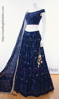 Lengha For Women, Bridal Lengha, Lehenga Blouse Designs, Traditional Indian Dress, Indian Party, Blue Lehenga