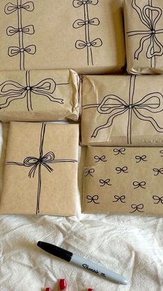 Gift Wrapping Inspiration, Christmas Aesthetic, Cute Crafts, Homemade Gifts, Cute Gifts, Christmas Time, Diy Gifts