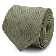 Everyone will want to get their hands on this silk tie featuring the coveted bounty known as the Child. The understated allover pattern makes an epic style statement. Sage Green Tie, Star Wars Tie, Designer Cufflinks, Tie Crafts, Star Wars Men, Star Wars Logo, Star Wars The Mandalorian, Green Tie, The Mandalorian