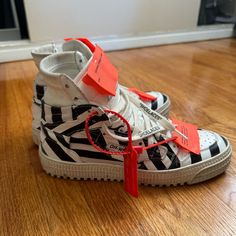 Off White Virgil Abloh Sneakers. Used But Well Cared For. Size 39, Women’s 8.5, Men’s 6/6.5. Shoes Come Also With Off White “Shoebox” And Off White “Plastic Bag” As Well. Made In Italy. I Loved These Shoes So Much But Don’t Hardly Wear Them Anymore. Need A New Home! Virgil Abloh Sneakers, Off White Virgil Abloh, Off White Virgil, Off White Shoes, High Top Sneaker, Virgil Abloh, Orange White, Shoe Box, Plastic Bag