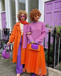 We love colordinating so we're naturally obsessed with this matching knitwear sustainably made by @ingmarson_london 😍 💜🧡 *some pr tagged #dopaminedressing #matchingoutfits #outfitoftheday #fallstyle #londonstreetstyle #sweaterweather #colourfulfashion #colorfulliving Color Pop Fashion, Mixed Patterns Fashion, Vibrant Outfits Street Styles, Orange Shoes Outfit, Mixing Patterns Fashion, Maximalism Fashion, Eclectic Outfits