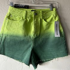 Urban Outfitters Dye Style Two Tonend Green A-Line Shorts Waist 26 3 Inseam Brand New With Tags Mid Rise Jean Shorts, Urban Outfitters Shorts, Urban Outfitters Jeans, Vintage Denim Shorts, Lee Denim, High Rise Denim Jeans, Urban Outfitters Women, A Line Shorts, Acid Wash Denim