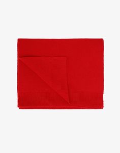 Merino Wool Scarf - Scarlet Red – Colorful Standard Merino Wool Scarf, Cool Winter, Oversized Crewneck, Winter 23, Twill Shorts, Wool Beanie, Mens Scarves, Clothes Shopping, Heart Art