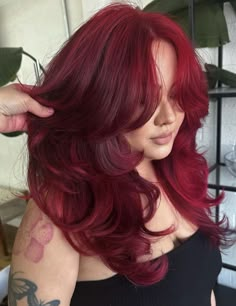 Red Hair Looks, Cherry Red Hair, Wine Red Hair, Wine Hair, Red Hair Inspo, Cute Hair Colors, Cherry Hair, Dyed Hair Inspiration, Long Red Hair