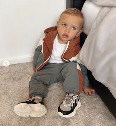 Preppy Boy, Twin Baby Photos, Trendy Kids Clothes, Preppy Baby, Vintage Baby Boys, Childrens Clothing Boutique