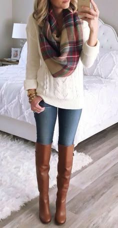 This would be perfect for once it gets really cold. I love a good chunky sweater, especially when mixed with skinny jeans and boots. Clothes Shops, Outfit Chic, Womens Clothes, Clothes Sale, Covent Garden, 가을 패션, Outfits Casual, Looks Style, Narnia