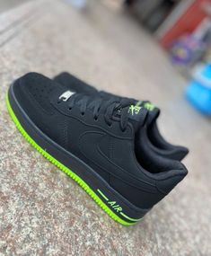 Air Force Noir, Shoe List, Lime Green Shoes, California Wallpaper, Nike Shoes Blue, Nike Air Force 1 Outfit, Nike Fashion Sneakers, Custom Af1, Green Trainers