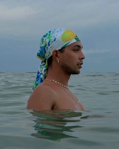 Head Scarf Outfit, Inspo Poses, Beach Boy, Scarf Outfit, Bandanas, Tulum, Old Money, Head Scarf, Photo Inspiration