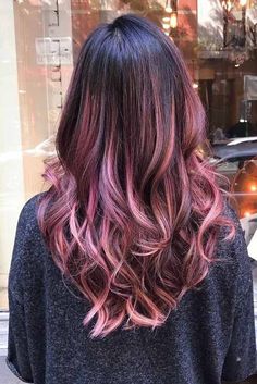 Flaming Burgundy Curls Flirty Ideas, Hair 50, Hair Color Burgundy, Spring Hair Color, Burgundy Hair, Hair Shades, Ombre Hair Color, Hair Color And Cut, Hair Inspiration Color