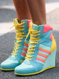 2014 Street Style, Nike Heels, Adidas Shoes Outlet, Fashion Week Spring 2014, Plush Slippers, Sporty Outfits, Wedge Sneakers, Shoes Outlet