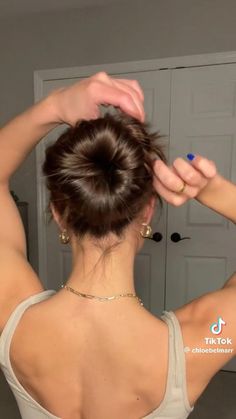 Slick Hairstyles Low Bun, Low Sleek Messy Bun, Athletic Bun Tutorial, Slick Back Bun For Thick Hair, Twist Bun Tutorial, Clean Messy Bun, Clover Bun Tutorial, Clean Bun Tutorial, Professional Hair Bun