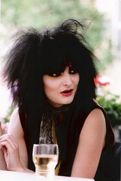 Siouxsie Sioux, early '80s. Halloween Playlist, Goth Music, Gothic Rock, Punk Goth, Women In Music