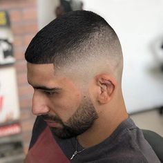 Short Buzzed Hair, Low Maintenance Hairstyles, Crew Cut Haircut, Short Fade Haircut, Military Haircut, Wedding Hair Side, Beard Haircut, Low Maintenance Haircut