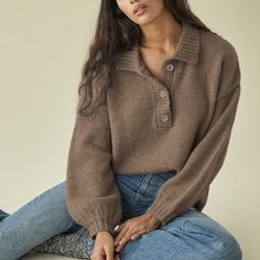 Oversized Sweater Henley Neck W/ Functional Buttons Slightly Puffed Sleeves 100% Baby Alpaca (Super Soft) Never Worn! Color Is Sold Out On Reformation Knitwear Trends, Sweater Trends, Oversized Sweater, Sweaters Oversized, Sweater Sleeves, Fall Winter Outfits, Ethical Fashion, Capsule Wardrobe