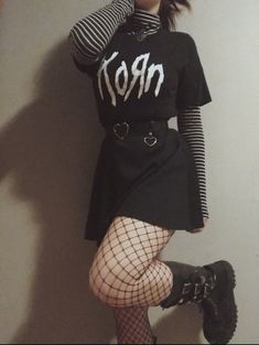 Metal Aesthetic Outfit, Cute Alternative Outfits, Metal Girl Outfit, Fishnets Outfit, Metal Outfit, Egirl Fashion, E Girl Outfits, Alt Outfits, Emo Outfits