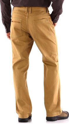 Semifitted cut that's not too tight, not too loose—Men's Mountain Hardwear Passenger Pants. Hubbly Bubbly, Cool Gear, Mountain Hardwear, Mens Style, Outdoor Brands, Ray Ban Sunglasses, Men's Style, Men's Casual