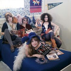 Groupie Pamela Des Barres on Her Iconic Fashion Sense | Vogue The Gtos, Groupie Aesthetic, Famous Groupies, Pamela Des Barres, Louise Ebel, Rock & Roll, 70s Aesthetic, Musica Rock, Sharon Tate