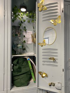 green gold school locker aesthetic fake leaves vines sza Locker Aesthetic, Middle School Aesthetic, Small Lockers