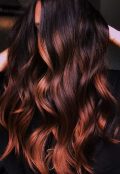 Brunettes Going Red, Balayage Hair Copper, Rambut Brunette, Hair Pics, Inspo Hair, Hair Color Auburn, Red Highlights, Brown Hair Balayage, Fall 24