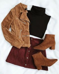 We can honestly say that we are in love with this Suede Jacket 😩😍😍 #suede #jacket #fashiongirl #dailydarling #ootd #fall #affiliate #lulus Elegante Casual, Fall Outfit, Lany, Autumn Winter Fashion