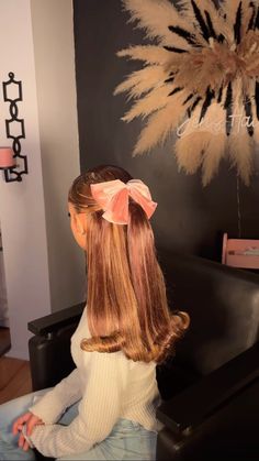 Coquette Hair Black Women, Barbie Ponytail With Bow, Mini Bows In Hair, Barbie Hairstyles Black Women, Black Barbie Hairstyles, Pink Bow Hairstyles, Hairstyle For Picture Day, Hairstyles With A Bow, Hair Styles With Bow