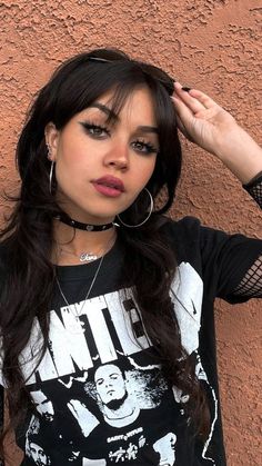 2016 Aesthetic Outfits, Tara Yummy Outfits, Yummy Aesthetic, Grunge Makeup, Grunge Outfits, Aesthetic Outfits, Maquillaje De Ojos