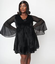 Smak Parlour Plus Size Black & Clip Dot Aura Babydoll Dress – Unique Vintage Plus Size Witchy Outfits, Hollywood Glamour Dress, Retro Inspiration, 20s Fashion, 1960's Dress, Wedding Attire Guest, Plus Size Black, Old Hollywood Glamour, Polka Dress