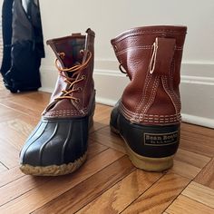 Men’s Size 9. Worn 1 Or 2 Times, Perfect Condition. Fleece Insoles Included. Originally $209 Llbean Boots, 1 Or 2, Ll Bean, L L Bean, Shoes Mens, Men's Shoes, Shoe Boots, Man Shop, Boots