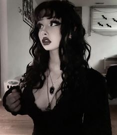 E Girl Style, Y2k Profile, Irl Pfps, Goth Vibes, Fine Shyt, Y2k Profile Picture, Goth Hair, Ideal Beauty, Alt Girls