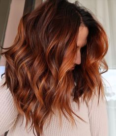 Natural Auburn Hair, Deep Auburn Hair, Light Auburn Hair Color, Brown Auburn Hair, Auburn Red Hair, Light Auburn Hair, Red Balayage Hair, Dark Auburn Hair, Auburn Balayage