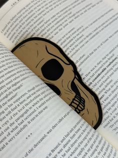 Skull Bookmark Creepy Gift for Horror Fans Weird Gift Idea for Spooky Readers Engraved Bookmark, Skull Bookmark, Spooky Bookmarks, Spooky Books, Creepy Gift, Book Reader Gifts, Best Bookmarks