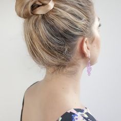 30 Buns in 30 Days Archives - Hair Romance Pretty Buns, Buns Ideas, Ribbon Bun, Weekend Hair, Undone Hair, Second Day Hairstyles, Roll Hairstyle