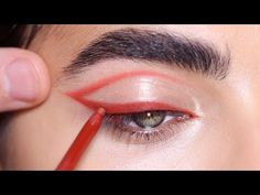 HOW TO: RED EYELINER | Hindash - YouTube Red Eyeliner Makeup, Red Eyeshadow Palette, Red Eyeliner, Winged Eyeliner Tutorial, Graphic Eyeliner, Red Makeup, Lots Of Makeup, Colored Eyeliner