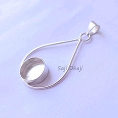 Setting bezel cup, Pendant blank cup, Blank setting, Pendant sets, Pendant supplies, Mm cups, Bezel setting, Pendant bezel blank, Cabochon setting, Resin setting, Cabochon blank, Round bezel blank, Pendant jewelry 925 sterling silver designer pendant collet 10mm round shape gemstone mounting blank metal casting for pendant setting bezel cup for pendant Description : Metal: 925 Sterling Silver Stone Size: 10mm Shape: Round Shape Type: Pendant Collet * We accept wholesale orders. * We cut gemstone Bezel Setting Pendant, Bezel Set Pendant, Bezel Set Jewelry, Metal Jewelry Handmade, Cabochon Pendants, Stone Settings Jewelry, Silversmithing Jewelry, Bezel Jewelry, Sterling Silver Jewelry Earrings