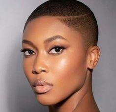 Haircut Styles For Black Women, Low Haircuts, Fade Haircut Women, Low Cut Hairstyles, Natural Hair Haircuts, Short Fade Haircut, Popular Short Haircuts, Short Natural Haircuts, Cabello Afro Natural