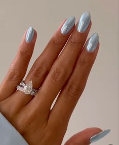 Blue Pearl Nails, Nails For May, Europe Summer Nails, Pearl Chrome Nails, Light Blue Chrome, Europe Nails, Pearl Chrome, Blue Chrome Nails, Hoco Nails