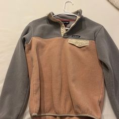 Work Twice Patagonia Button Up Vest. Super Good For The Winter Time Clothing Board, Patagonia Sweater, Super Good, Fit Ideas, Future Plans, Patagonia Womens, Winter Time, Pink Gray, Dream Wardrobe