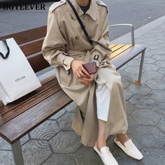 Long Trench Coat Women, Women Windbreaker, Windbreaker Fashion, Trench Coats Women Long, Casual Shoes Women Flats, Women's Windbreaker, Long Overcoat, Long Trench, Long Trench Coat