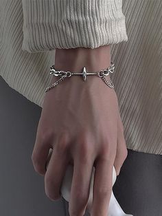 Style: Casual/Street/Y2K/Sweet/Preppy/Punk/Hip Pop/GrungePattern Type: GeometricMaterial: Alloy. Titanium SteelQuantity: 1pcSize: one size fitGender: girlsOccasion: Going Out/Holiday/Travel/Festival/Club/Weekend Casual Layered Silver Bracelets, Preppy Punk, Street Y2k, Edgy Jewelry, Chunky Chain Necklaces, Dope Jewelry, Bracelet Online, Funky Jewelry, Layered Bracelets