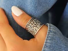 Silver Stacked Bracelets, Thick Silver Rings, Thumb Rings For Women, Mandala Ring, Big Diamond Engagement Rings, Sterling Silver Thumb Rings, Chunky Silver Rings, Thumb Rings Silver, Fashion And Beauty Tips